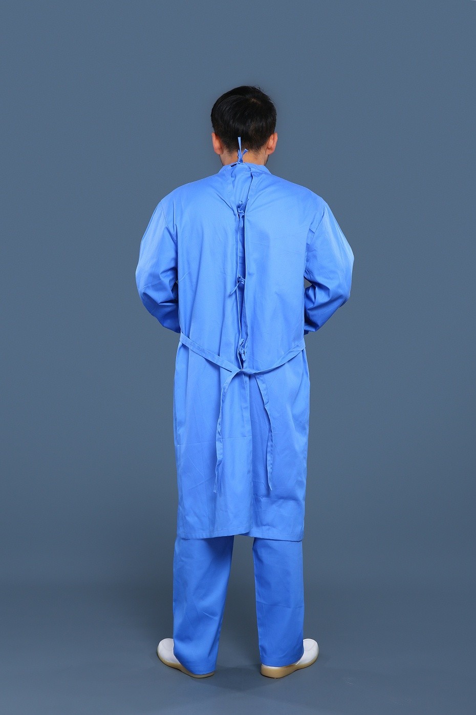 藍色手術衣背面