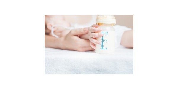 如何用紗布繃帶處理寶寶肚臍眼鼓起