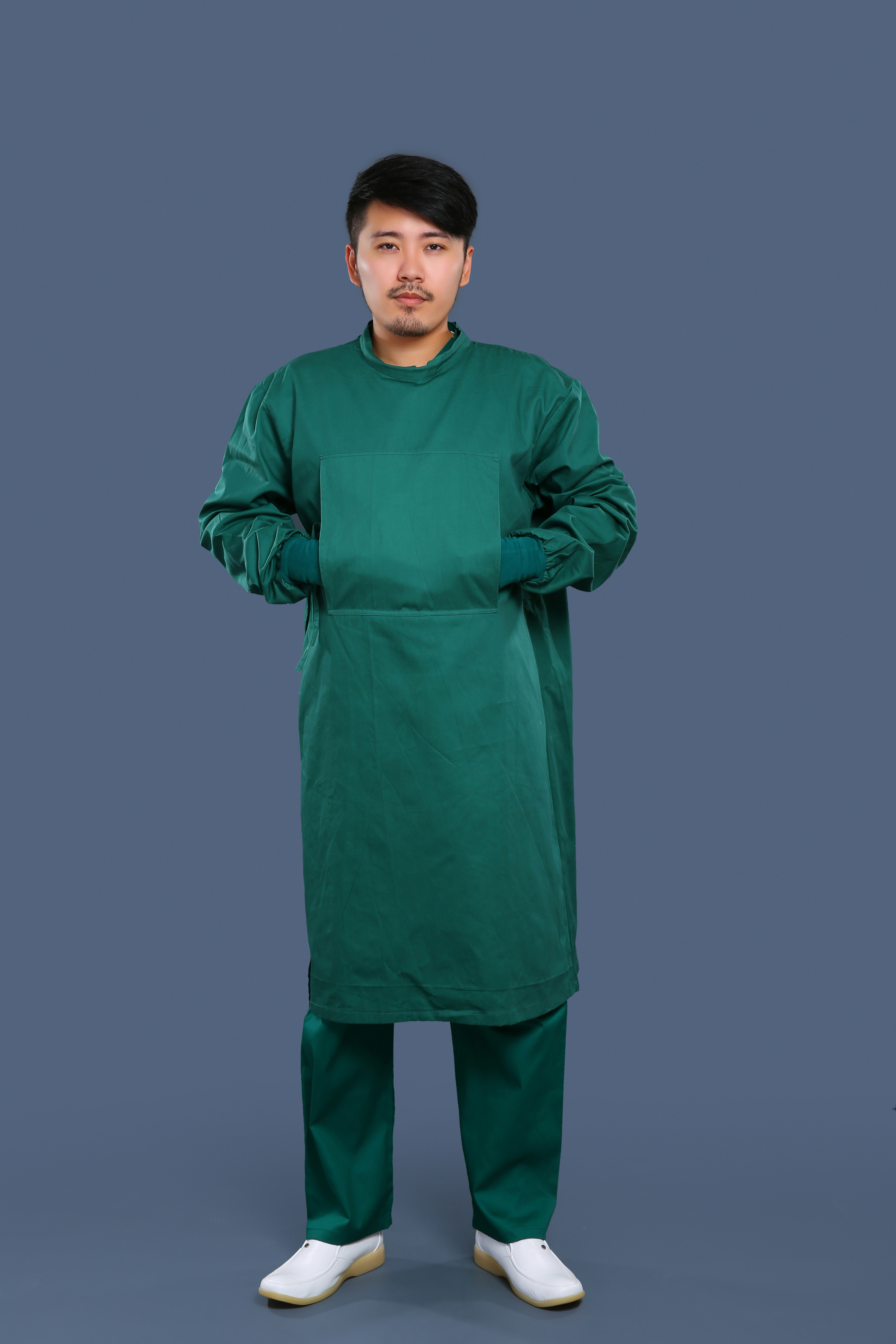 墨綠全包圍手術(shù)衣 墨綠全包圍手術(shù)衣