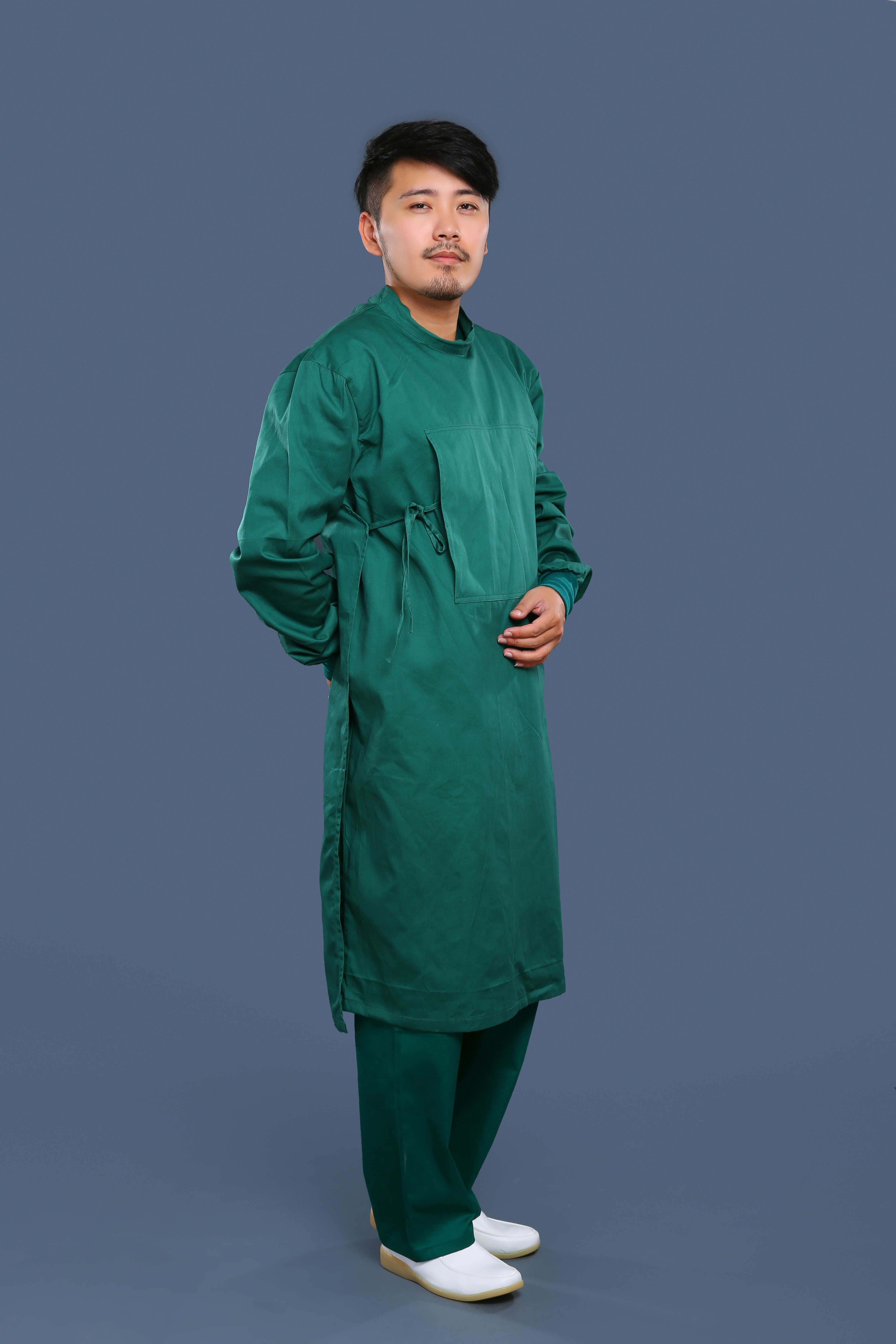 墨綠全包圍手術(shù)衣 墨綠全包圍手術(shù)衣