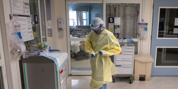 美國2021年新冠致死人數(shù)已超上年總和