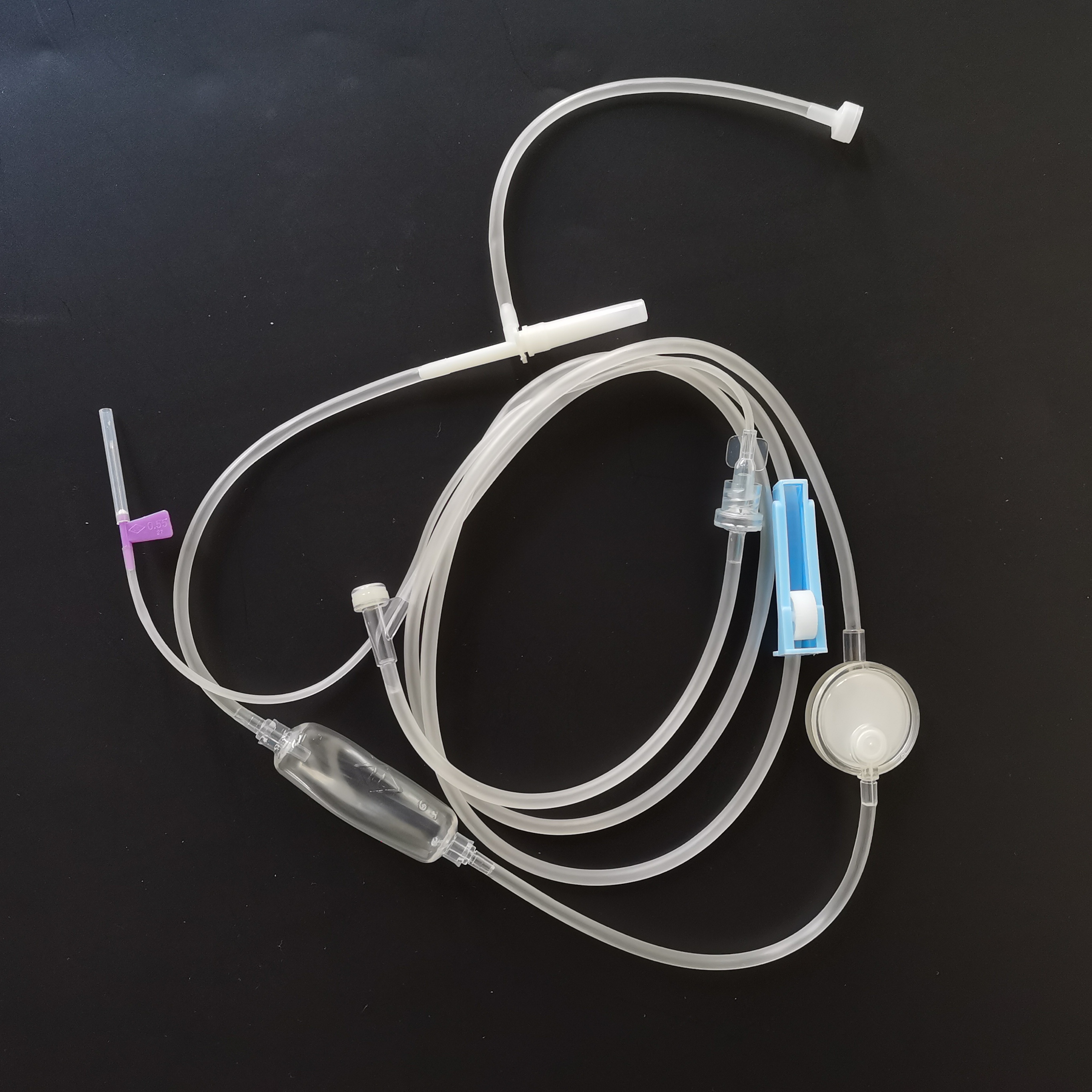 安全精密輸液器